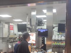 -麦当劳(江湾镇店)