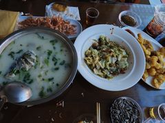-雪湖煜辰鱼头老店(雪野湖店)