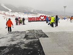 -鳌山滑雪度假区