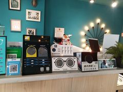 -Trend1881视光·蔡司视觉(领展广场店)