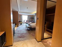 -中山利和希尔顿酒店
