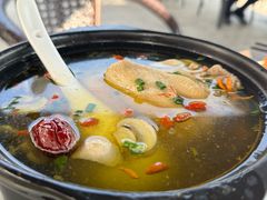 -七的湖·晚芳亭·阳澄湖农家菜·大闸蟹(莲花岛店)