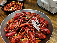 -巴厘龙虾·榜首油焖大虾(音乐学院·沿江酒馆店)