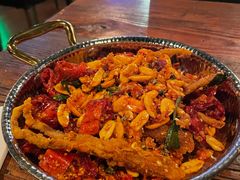 -SISTERS BAR RESTAURANT川意酒馆(嘉善老市H楼店)