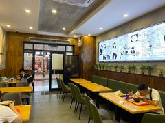 大堂-螺小胖柳州螺蛳粉(钟楼总店)