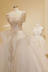 -派丽莫Pellimo原创设计婚纱品牌