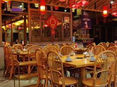 大堂-野山舂·贵州现舂酸汤火锅(鸿通城店)