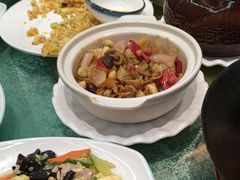 -鹤乡东北菜(崮山路店)