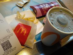 -麦当劳(杭州西湖银泰百货店)
