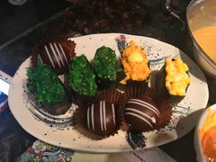 -阪尚皇·原切牛排·烤肉火锅自助(北京路店)