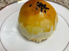 蛋黄酥-雀食面包店(钟楼店)
