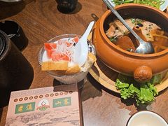 -老滇山寨•云南特色菜•地方菜•民族风情歌舞表演(世纪金源店)