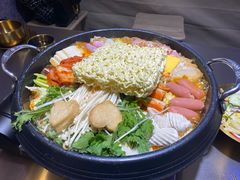 传统部队火锅-1988韩式炸鸡料理(麦凯乐店)