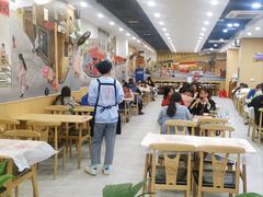 大堂-江城燕子大排档(江汉路步行街店)