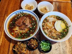 -矮子粉店1985·长沙米粉(湘春路店)