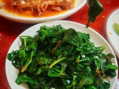 -芦茨金富饭庄·25年老字号·专做稻草鸡