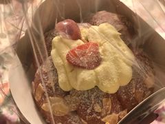 草莓奶昔-黑草莓(重庆路店)