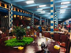 大堂-正能量1号海鲜加工店