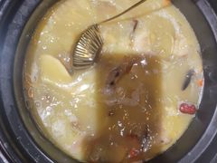 -野菌皇海景野生菌火锅(滨海大道店)