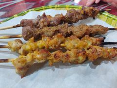 -新疆喀什烤肉饭店(红松路店)