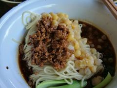 -东三里屯豌杂面