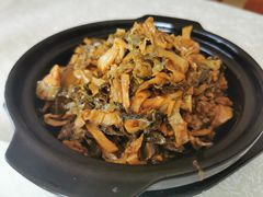 -胜记烧鹅美食