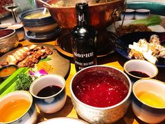 -觅山云南菜(泊富ICITY店)