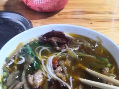 -越洋肖氏老米线(杨家坪店)