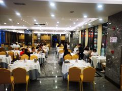 -金时代顺风大酒店(临港百联店)