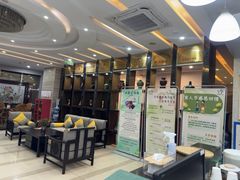 -手佳按摩·足疗·艾灸(龙江店)