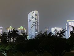 -万绿园