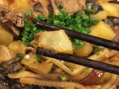 -丽丽三鲜螺蛳粉(田林路店)