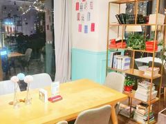 -荣耀.西式融合餐厅(留云湖店)
