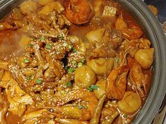 -徐记小怪兽肉蟹煲(中央大街店)