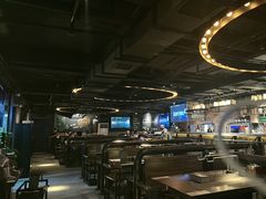-麦凯伦烧烤·精酿超级工厂店(金桥总店)