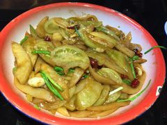 -鱼窝棚柴火铁锅炖(富山屯店)