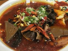 -渝是乎酸菜鱼·川渝小炒(新世界百货望京店)