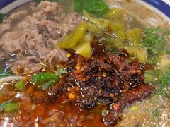 -云阿蛮云南生烫牛肉米线(奉贤路店)