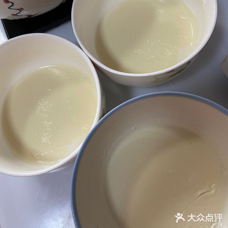 自制双皮奶（水牛奶 耗牛奶双版本~）