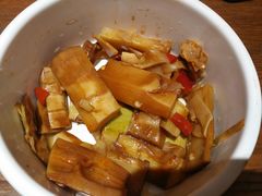 -渝是乎酸菜鱼(龙旗购物中心店)