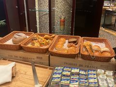-怡聚轩全日制自助餐厅(大中华喜来登酒店)