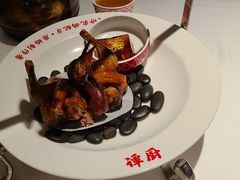 -谭厨中山传家菜.乳鸽.脆鲩鱼(华强北中航城店)