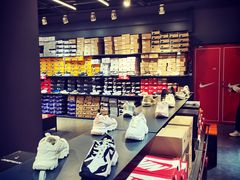 -阳光世纪奥特莱斯店