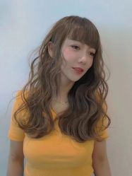 -Tloml salon