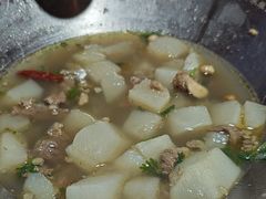 -大众跷脚牛肉馆·非遗传承单位(峨眉山店)