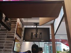 门面-黑白电视长沙小吃(美林M·LIVE天地东座店)