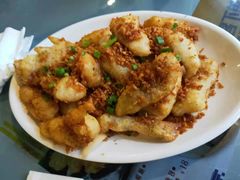 -新大咀港式茶餐厅(宝山万达店)