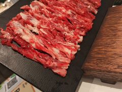 鲜切牛肋条-烹然四季椰子鸡火锅(姚家园万象汇店)
