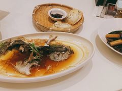 -梅花香里大酒店(郁金香路店)