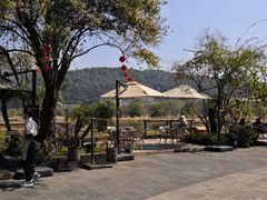 -比顿咖啡(和顺古镇店)